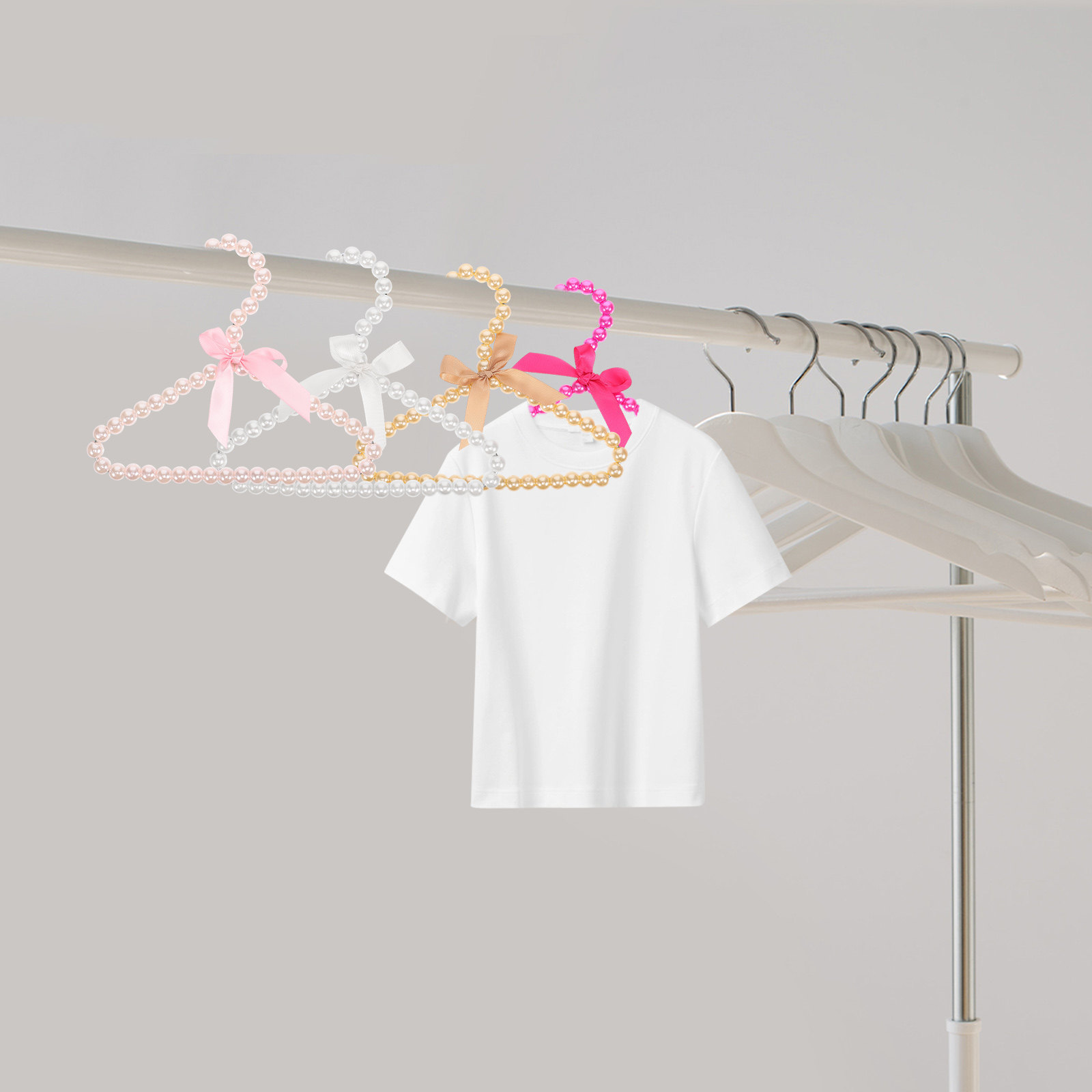 Gantungan Baju Anak-Anak dari  - Baby Nursery Closet ulasan dan harga